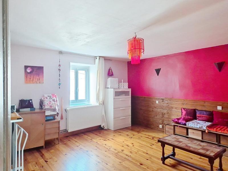 Maison - 106 m² - 5 pièces