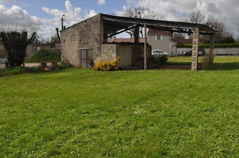 Terrain constructible - 4 979 m²