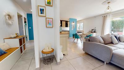 Maison - 98 m² - 4 pièces