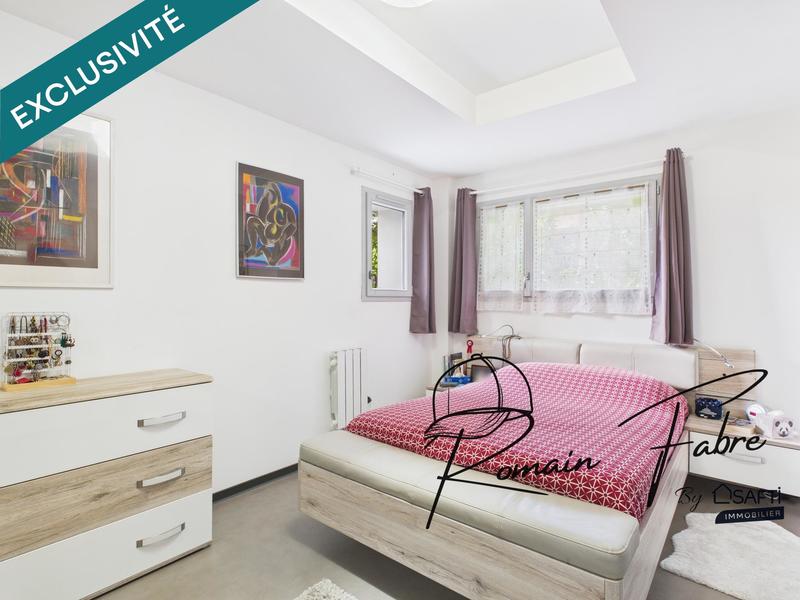 Villa - 980 m² - 34 pièces