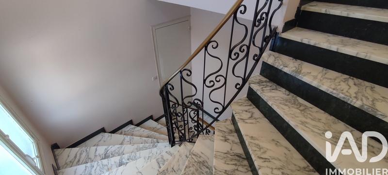 Appartement - 100 m² - 5 pièces