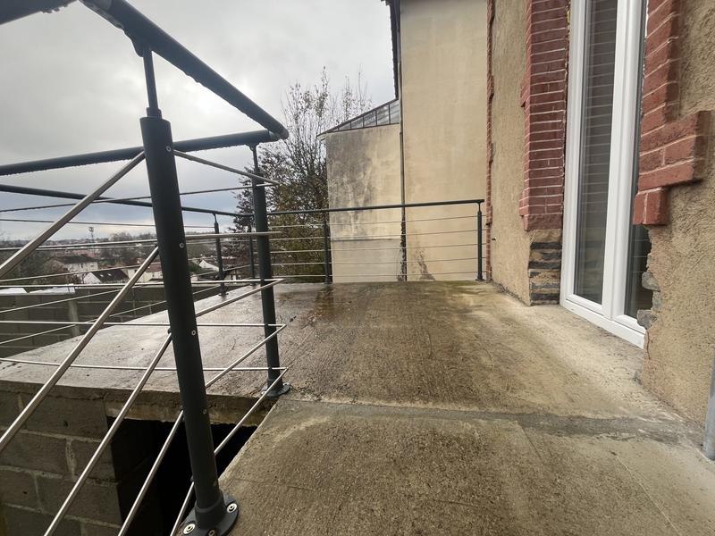 Maison - 82 m² - 4 pièces