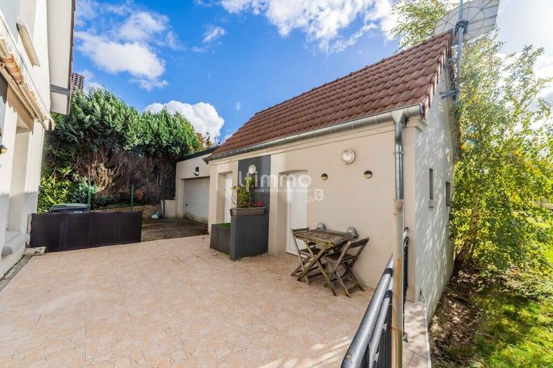 Maison - 85 m² - 4 pièces