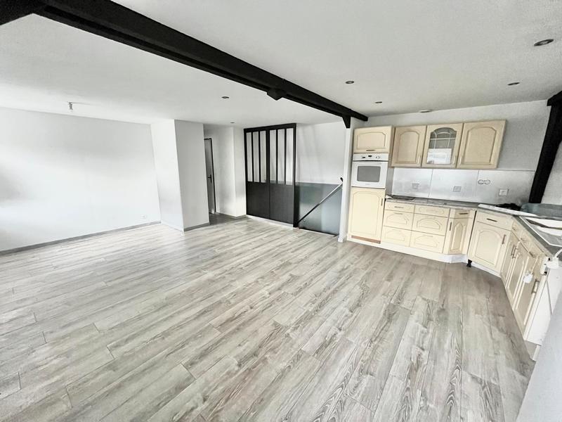 Immeuble - 240 m² - 12 pièces