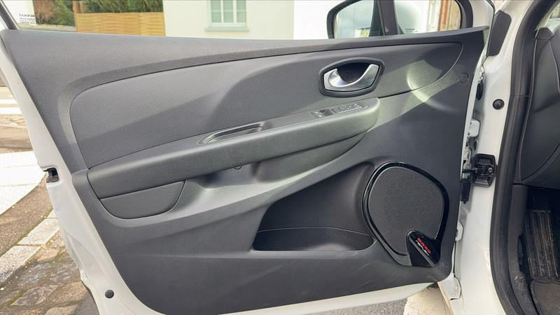 Renault Clio IV 1.2 75 Zen