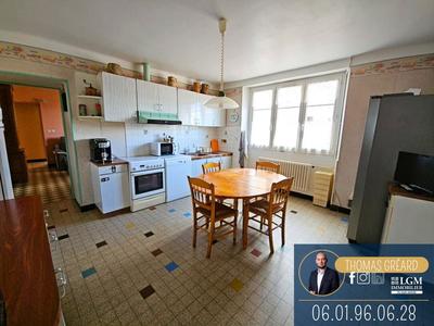 Corps de ferme - 130 m² - 6 pièces