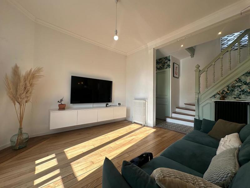 Maison - 111 m² - 4 pièces