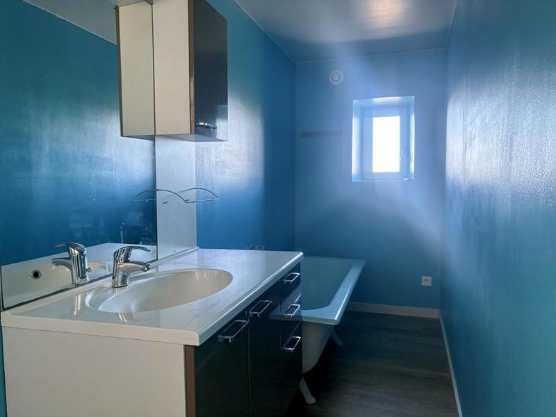 Maison - 97 m² - 5 pièces