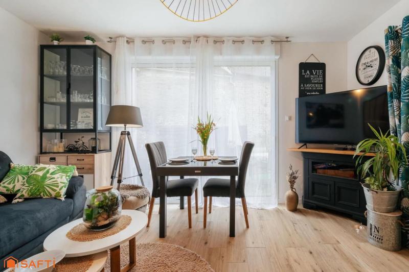 Maison - 110 m² - 6 pièces