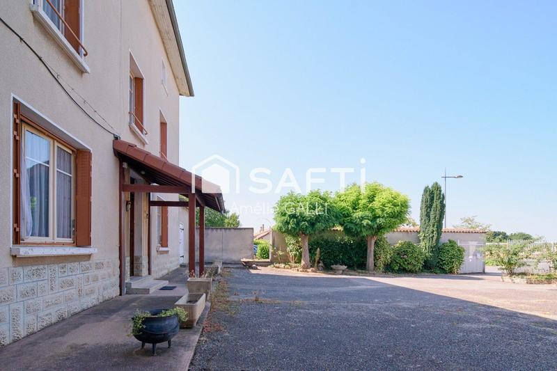 Maison - 242 m² - 9 pièces