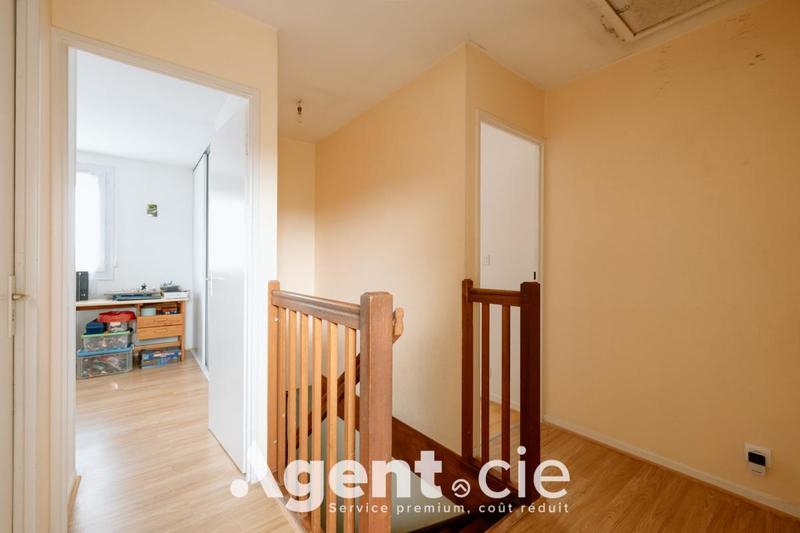 Maison de campagne - 100 m² - 5 pièces