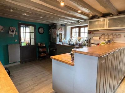 Maison - 200 m² - 7 pièces