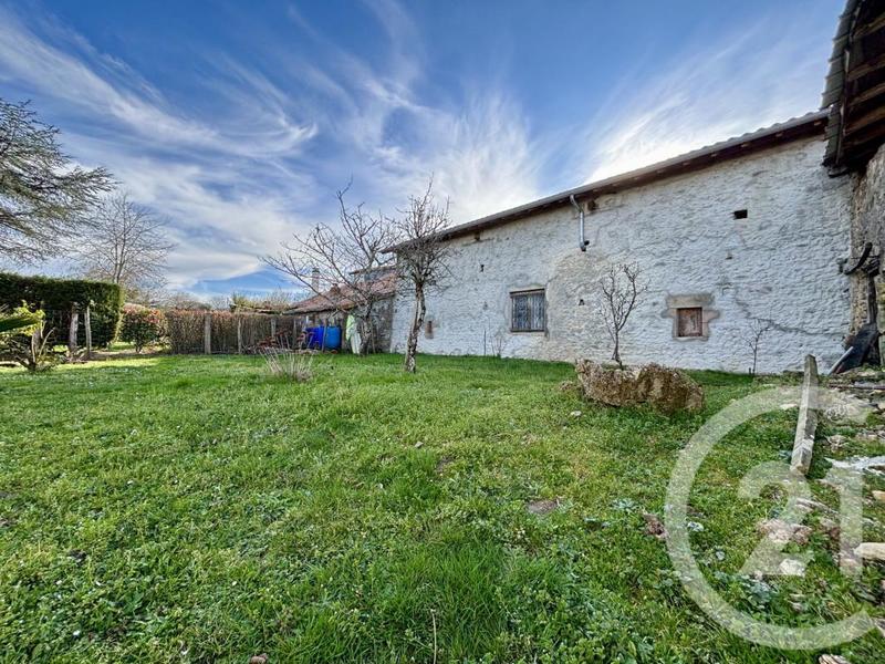 Propriété - 121 m² - 6 pièces