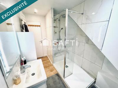 Maison - 79 m² - 6 pièces