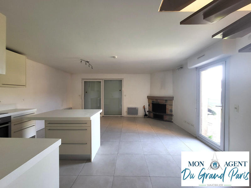 Maison - 122 m² - 6 pièces