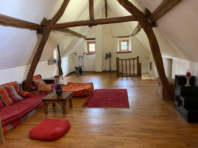 Maison - 221 m² - 8 pièces