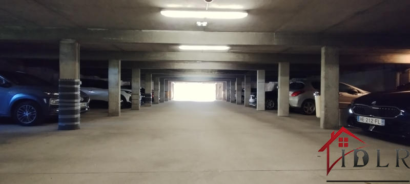 Appartement - 95 m² - 4 pièces