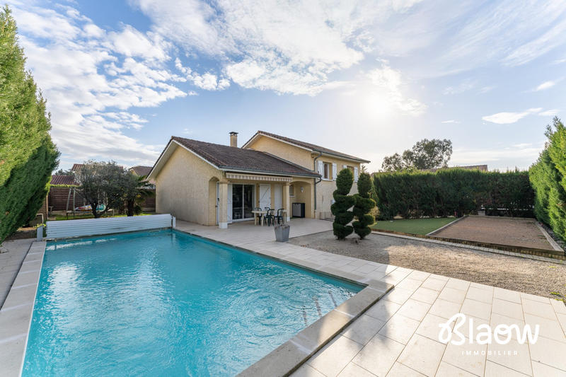 Maison - 151 m² - 6 pièces