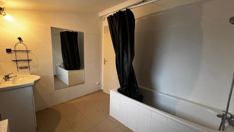 Immeuble - 90 m² - 4 pièces