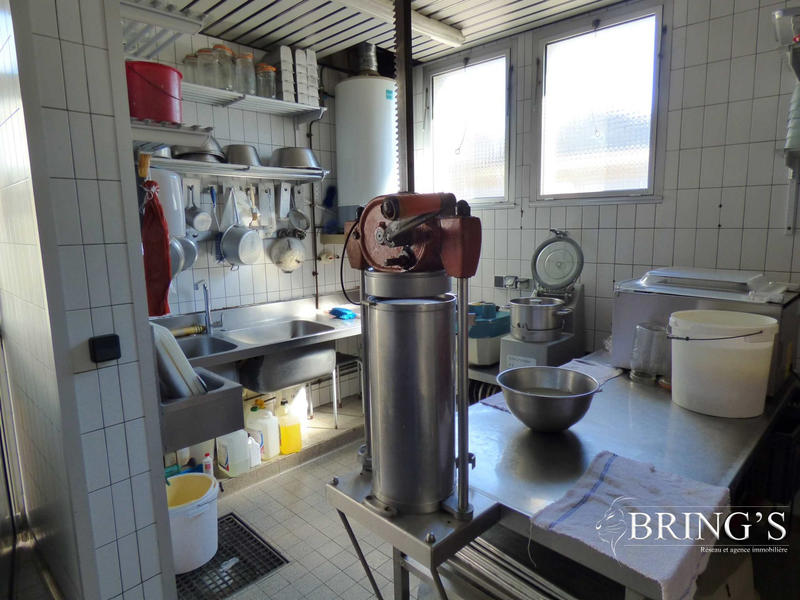 Fonds de commerce - 65 m²