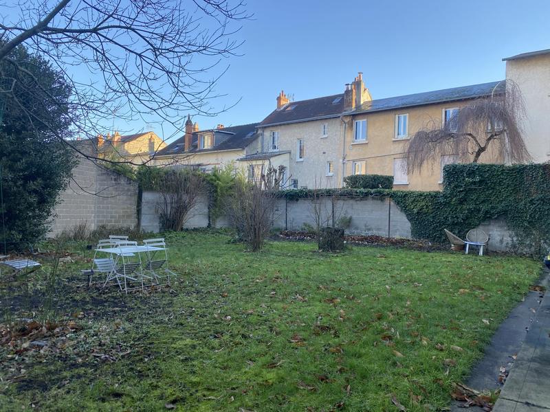 Appartement - 75 m² - 4 pièces