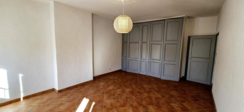 Appartement - 65 m² - 2 pièces