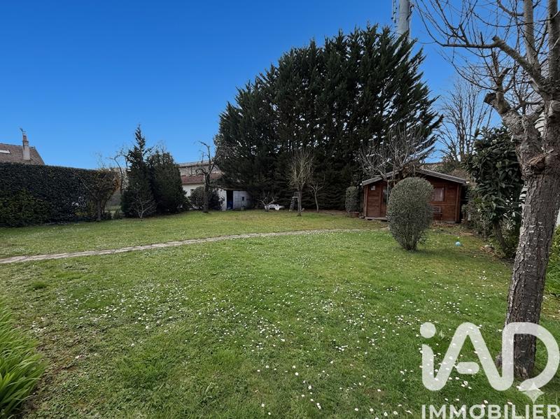 Maison - 204 m² - 6 pièces