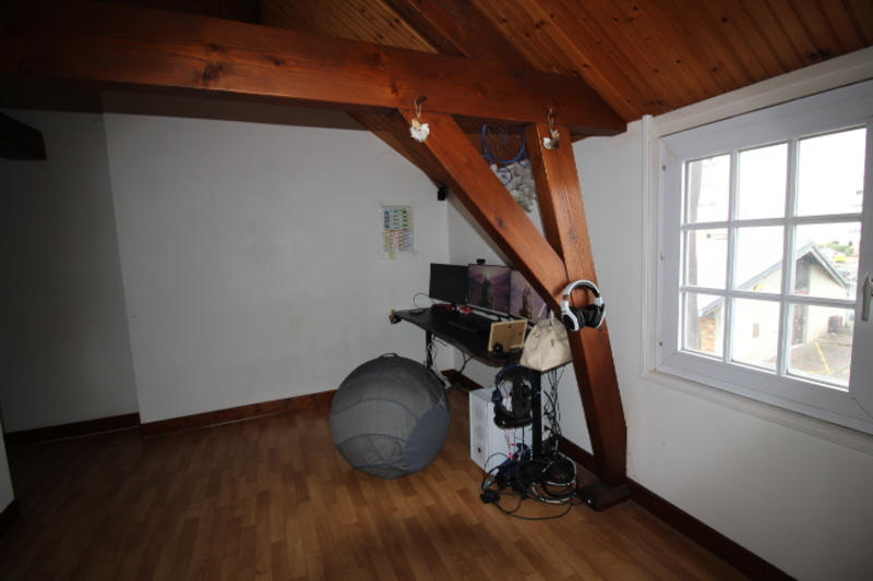 Immeuble - 60 m² - 6 pièces