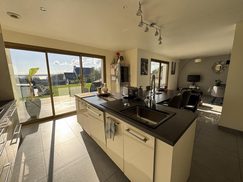 Maison - 170 m² - 5 pièces