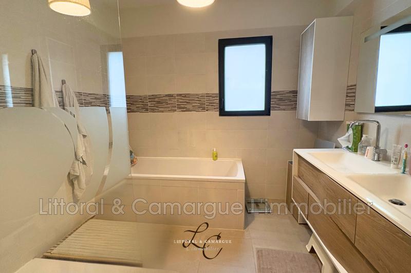 Maison - 111 m² - 5 pièces