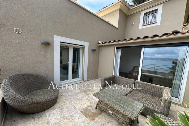 Villa - 160 m² - 6 pièces