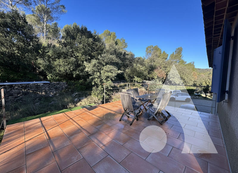 Maison - 182 m² - 8 pièces