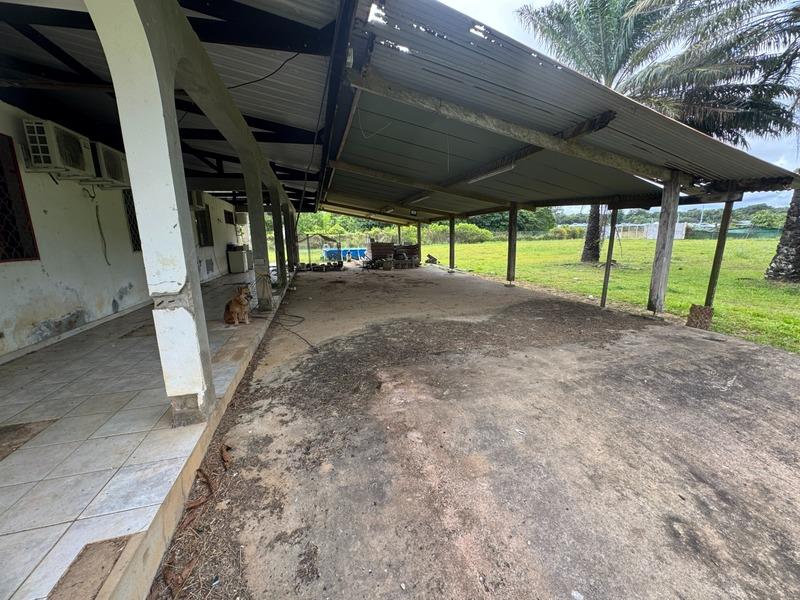 Maison - 160 m² - 5 pièces