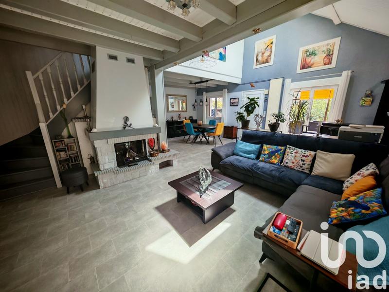 Maison - 139 m² - 6 pièces