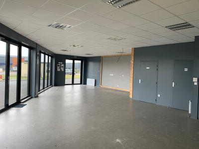 Local commercial - 84 m²