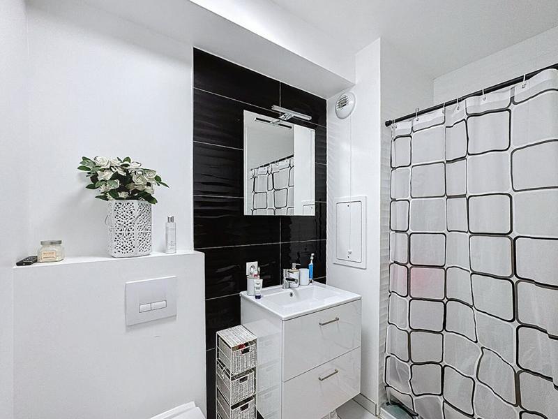 Appartement - 94 m² - 5 pièces