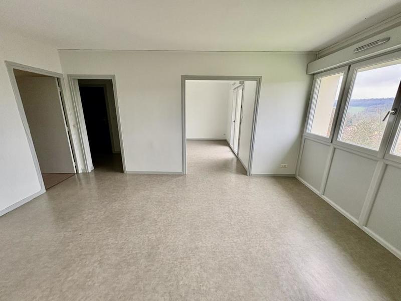 Appartement - 88 m² - 5 pièces