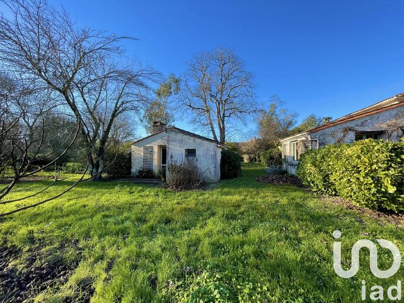 Maison - 471 m² - 13 pièces