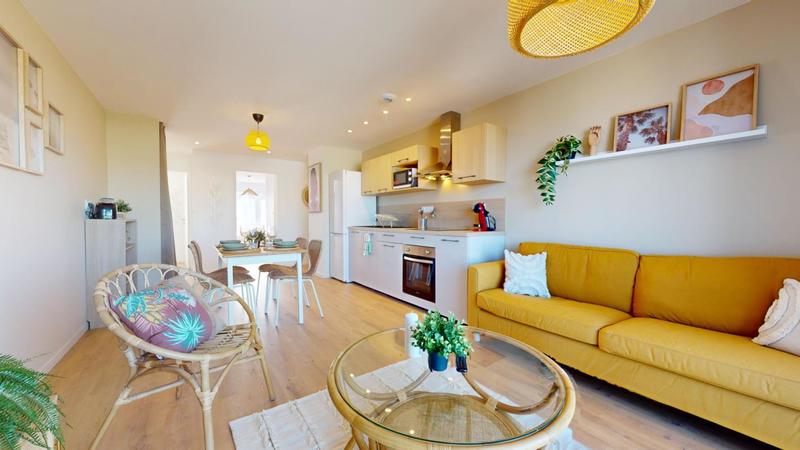 Appartement - 81 m² - 5 pièces