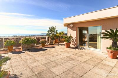 Appartement - 134 m² - 4 pièces