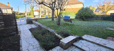 Maison - 170 m² - 6 pièces