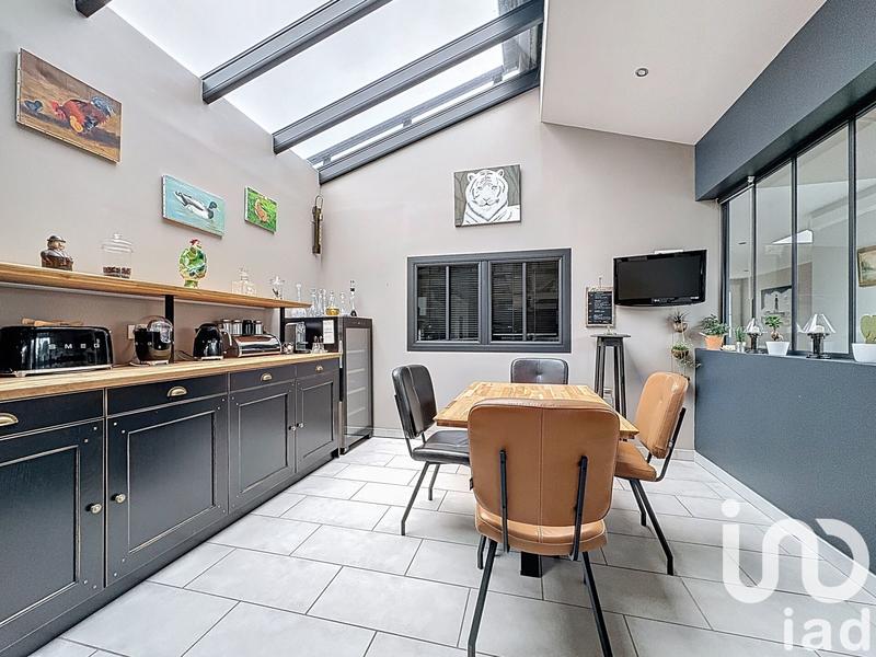 Maison de maîtres - 222 m² - 9 pièces