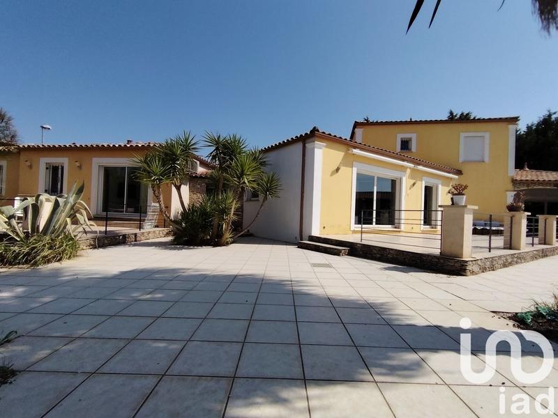 Maison - 237 m² - 5 pièces