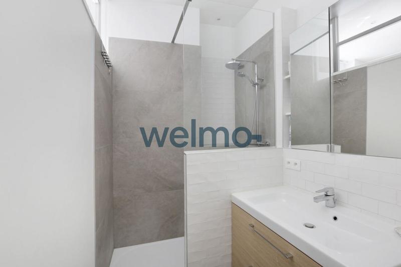 Appartement - 75 m² - 2 pièces