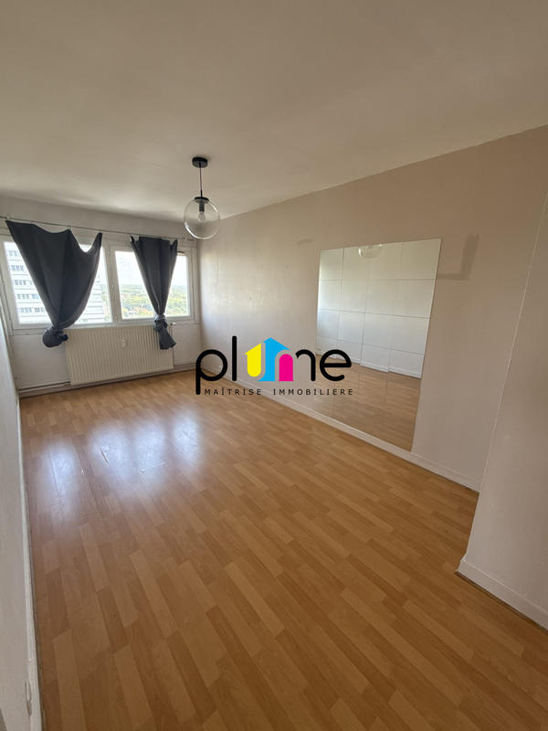 Appartement - 87 m² - 7 pièces