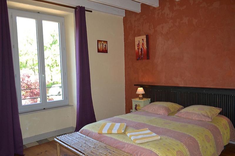 Maison - 276 m² - 13 pièces