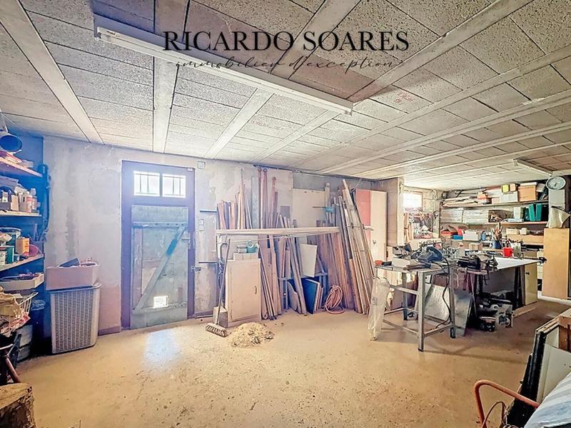 Maison - 200 m² - 7 pièces