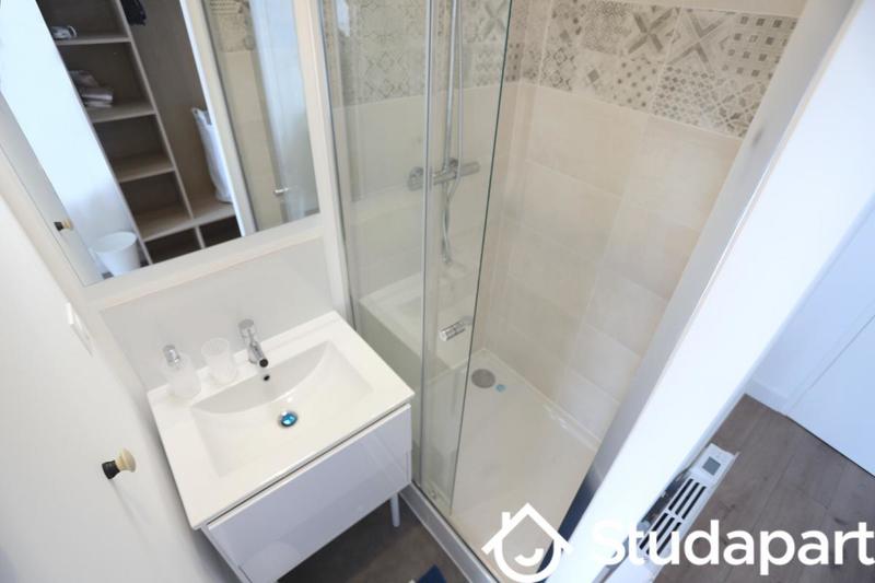 Chambre - 17 m² - 1 pièce