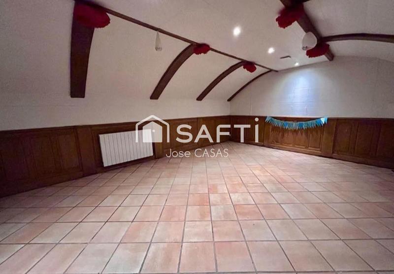 Maison - 163 m² - 6 pièces