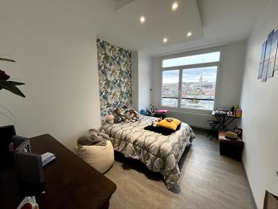 Appartement - 91 m² - 4 pièces